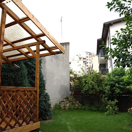 Homey Luxury- Entire House, Free Parking, Yard Cluj-Napoca Eksteriør bilde